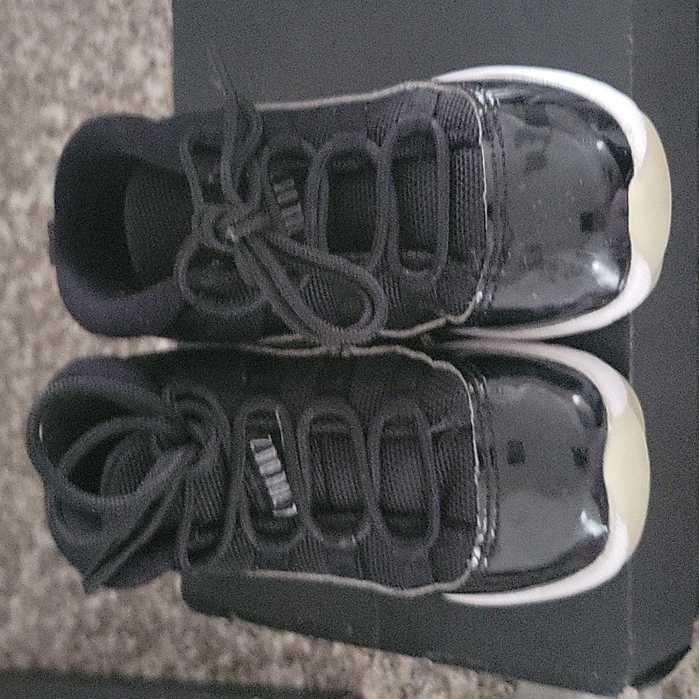 Jordan toddler - Picture 2 of 4